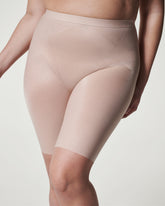 SPANXshapeâ„¢ Invisible Mid-Thigh Short | Champagne Beige